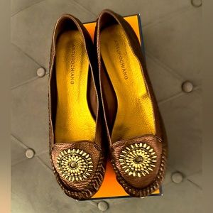 Arturo Chiang Beaded Tumbled Leather Flats